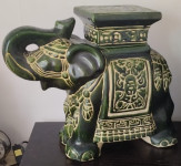 skulptura velikog slona u keramici - majolika