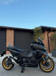 Honda Forza 750 *BLACK EDITION*SAMO 6900KM*REG 07/27+KOFER+3VIZIRA*