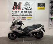 Kymco AK 550
