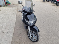 Piaggio Beverly 250