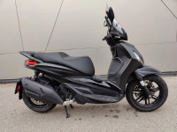Piaggio Beverly Tripple Black 400cm3, 04/2025,  8200tkm
