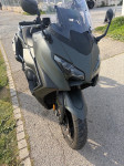 Yamaha T max 560