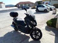 Yamaha X-Max 249 cm3