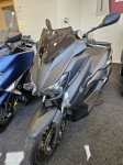 Yamaha X MAX  MOMO DESIGN