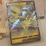 Pokemon karta: Zeraora V (Chilling Reign set, Ultra Rare)
