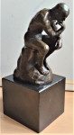 Auguste Rodin - bronca na mramornom postolju