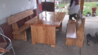 Prodajem sobna vrata i vrtne garniture