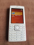 Sony Ericsson Cedar J108i, sve mreže, sa punjačem --bijeli