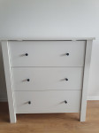 Komoda sa tri ladice: 80x84x33cm