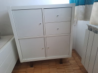 Prodajem manji ormar