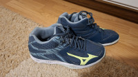 Mizuno tenisice za odbojku vel.38