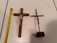 Antikvitetni starinski križ raspelo dva komada iz secesijske kuće