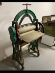 Art Deco - ručna mašina za cjeđenje i peglanje