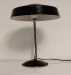 Bauhaus - stolna lampa industrijski dizajn