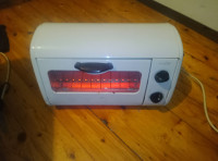 električni pekač toster