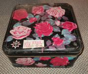 KRAŠ- VEĆA STARA LIMENA KUTIJA