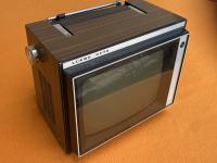 Loeve Opta P 500 - Vintage mali televizor
