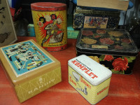 Lot od 4 limene ambalaže kutije