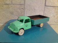 MEHANOTEHNIKA, IZOLA; STARI KAMION, MODEL IZ 1957. g.