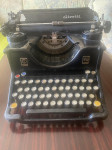 Olivietti ti pisača mašina model M 40, funkcionalna.