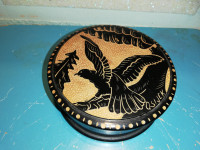 Osijek, stara drvena okrugla kutija za nakit