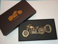 Otvarač boca motocikl