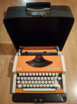 PISAČA MAŠINA UNIS U KOFERU