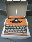 Pisaća mašina UNIS tbm de Luxe