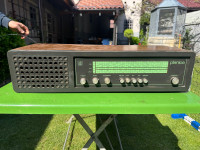 Planica stari vintage radio