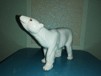 Polarni medvjed, veća porculanska figura