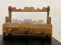 Polica drvena , stara