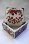 PORCULANSKA KUTIJA IMARI JAPAN