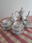 Porculanski servis ua kavu