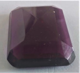 Prirodan ljubičasti fluorit