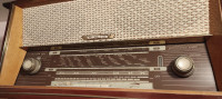 RIZ 614 UKV Stari Radio