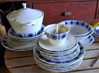 Servis Cobalt za 6 osoba