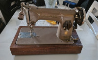 SINGER 215G ELEKTRIČNA Sewing machine Šivaća mašina sa koferom*RI-ZG*