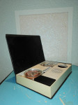 Špijunski magnetofon Parrot  u obliku knjige iz 1965.g.