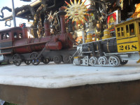 stara metalna maketa parne lokomotive---zamjene za starine