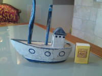 STARI DRVENI BRODIĆ