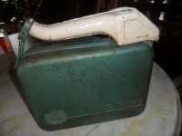 stari metalni kanistar za gorivo sa lijevkom-zamjene za starine