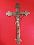 Stari metalni križ dimenzije 8,5x 15 cm!