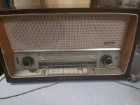stari radio grundig
