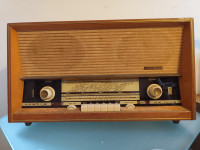 Stari radio Iskra Opatija