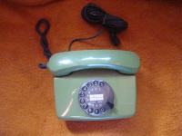 Stari telefon sa brojčanikom - Fetap Bundespost Germany