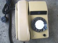 Stari telefon TN - L 6 BP