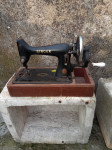 Starinska mašina za šivanje