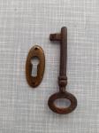 starinski ključ sa ključanicom