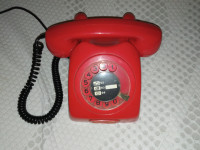 Starinski telefon
