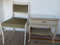 Stolić i stolica u stilu "venetto"